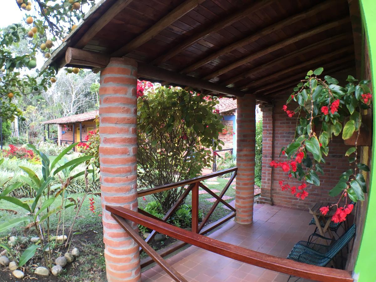Cabanas La Carolina - Mesa De Los Santos Los Santos  Exterior photo